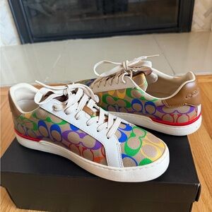 Coach Lowline Low Top Sneaker In Rainbow Signature Canvas